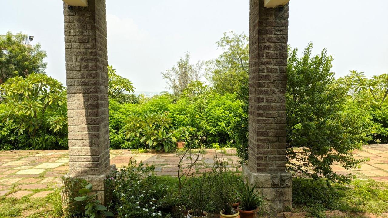 Kanthi Resorts Badami Bāgalkot Exterior foto