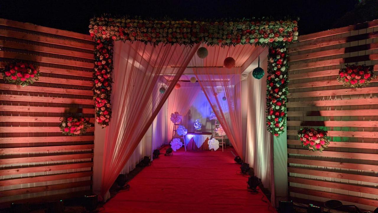 Kanthi Resorts Badami Bāgalkot Exterior foto